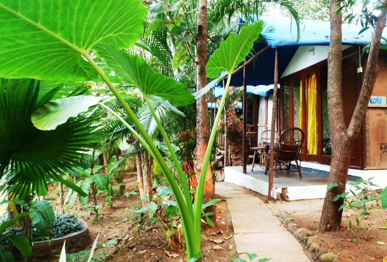 Secret Garden Resort Patnem Beach Ngoại thất bức ảnh